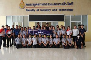 (ดาวโหลดเกียรติบัตร) โครงการพัฒนาเทคโนโลยีสารสนเทศเพื่อการศึกษา กิจกรรมค่าย ICT เพื่อการเรียนรู้ โรงเรียนหนองพลับวิทยา